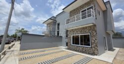 Townhouse en Venta en Villas del Campo San Pedro Sula Cerca de Campisa