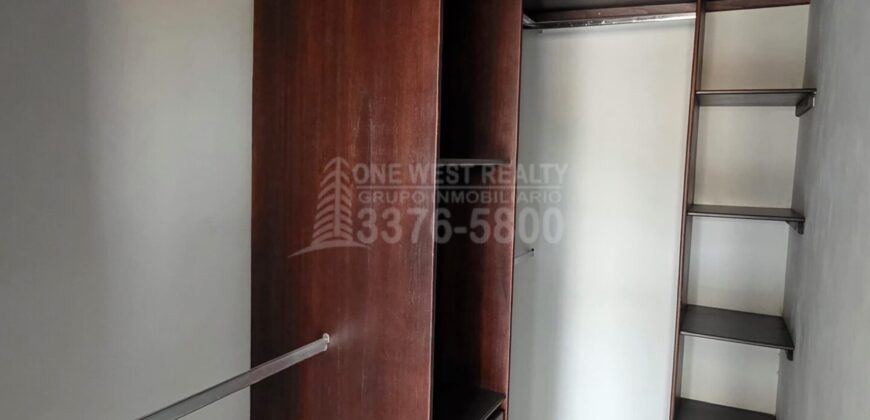 Townhouse en Venta en Villas del Campo San Pedro Sula Cerca de Campisa