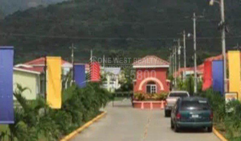 Lote en Venta en Residencial Montecarlos by One West Realty