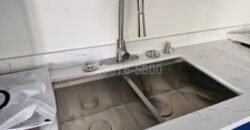 One West Realty te invita a conocer este increíble TownHouse en Venta