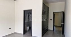 One West Realty te invita a conocer este increíble TownHouse en Venta