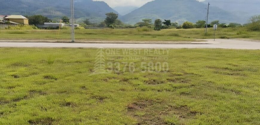 Venta de Lote en Residencial La Granja en | El Progreso Yoro 378v2 (2,273 ft²)