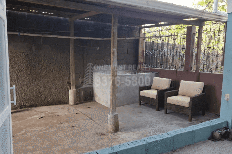 ¡Casa Espaciosa y Moderna  en Venta, a Pasos del Centro de El Progreso!