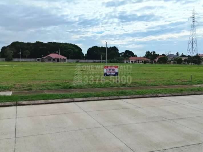 lote en venta en Residencial La Granja El Progreso