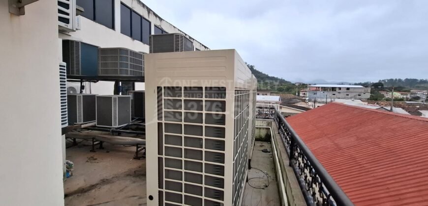 Se Vende Edificio Comercial en El  Centro de Santa Barbara-Alta Plusvalía y Ubicación estrátegica Cap Rate 15.4%