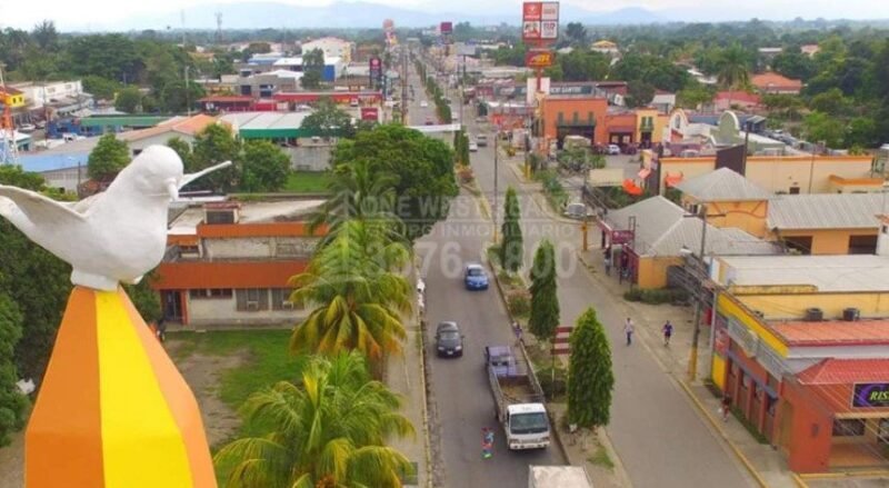 Propiedad de Inversión en El Progreso, Yoro | 3 Casas en Lote Comercial de Alto Tráfico