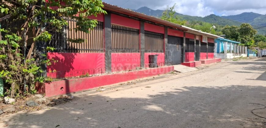 Gran Oportunidad de inversión: Edificio con apartamentos y bar en Colonia Dionicio Ávila, El Progreso, Yoro