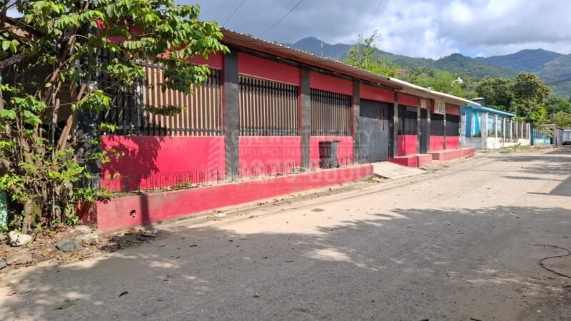 Gran Oportunidad de inversión: Edificio con apartamentos y bar en Colonia Dionicio Ávila, El Progreso, Yoro