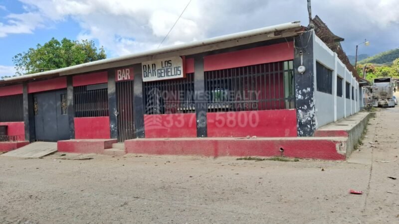 Gran Oportunidad de inversión: Edificio con apartamentos y bar en Colonia Dionicio Ávila, El Progreso, Yoro