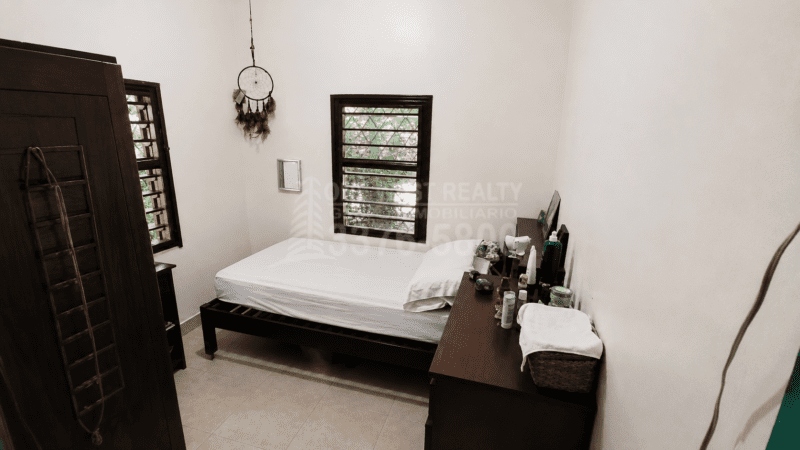Casa de 5 Habitaciones en Venta en Colonia Moya | Financiamiento Disponible