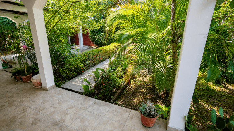 Casa de 5 Habitaciones en Venta en Colonia Moya | Financiamiento Disponible