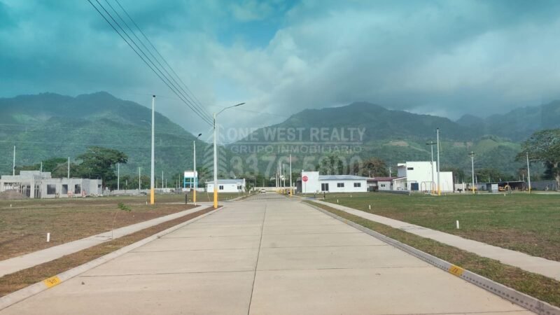 Casa en Venta en Residencial Los Prados, El Progreso Yoro | Financiamiento Disponible