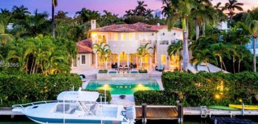 Hermosa Casa en Venta en Miami, Florida