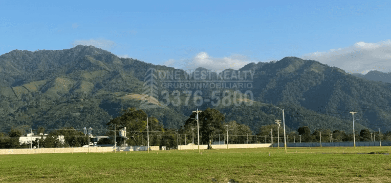 Lote en venta en Residencial Los Prados El Progreso Yoro