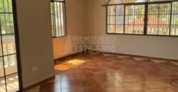 Casa en venta en Colonia El Roble, San Pedro Sula | Financiamiento disponible