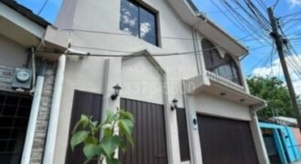 Casa en venta en Colonia El Roble, San Pedro Sula | Financiamiento disponible