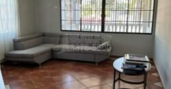 Casa en venta en Colonia El Roble, San Pedro Sula | Financiamiento disponible