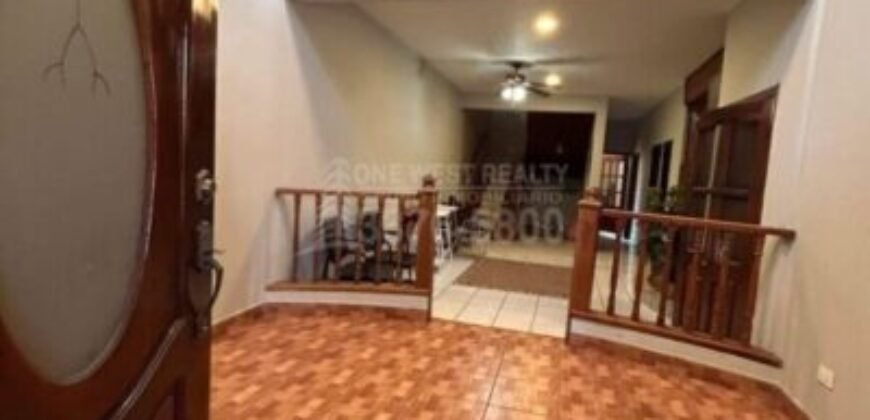 Casa en venta en Colonia El Roble, San Pedro Sula | Financiamiento disponible
