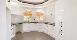 Residencia Exclusiva en Venta con Amplios Espacios en Altos de Las Hadas, Tegucigalpa
