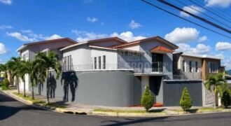 Oportunidad inmobiliaria en Res. Villa de las Hadas, Tegucigalpa: Casas en venta