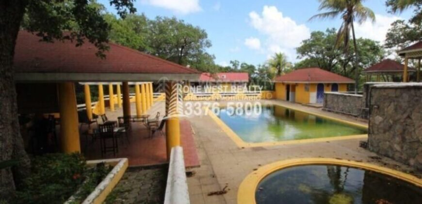 Oak Ridge Homes and Condos: complejo frente al mar en Punta Blanca, Roatán