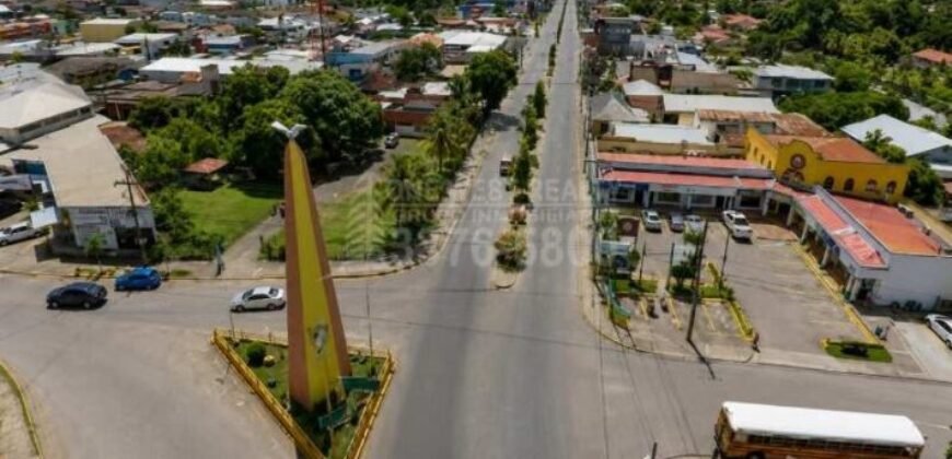 Casa en Venta en Barrio Montevideo, El Progreso, Yoro | Propiedad de Esquina con Potencial Comercial