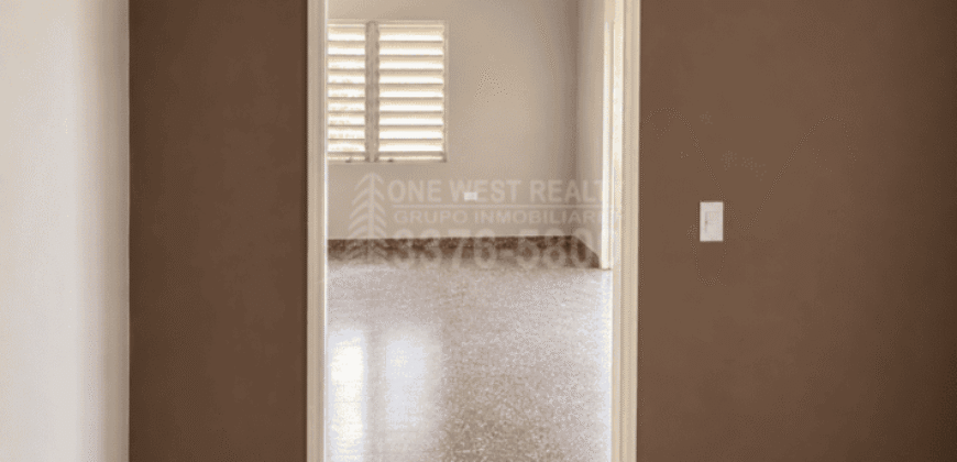 Casa en Venta en Barrio Montevideo, El Progreso, Yoro | Propiedad de Esquina con Potencial Comercial