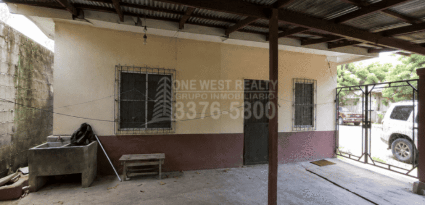 Casa en Venta en Barrio Los Pinos, El Progreso, Yoro | Propiedad de Esquina con Potencial Comercial