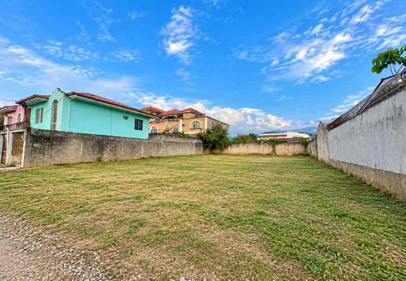 Terreno en Venta en Barrio Montevideo, El Progreso, Yoro
