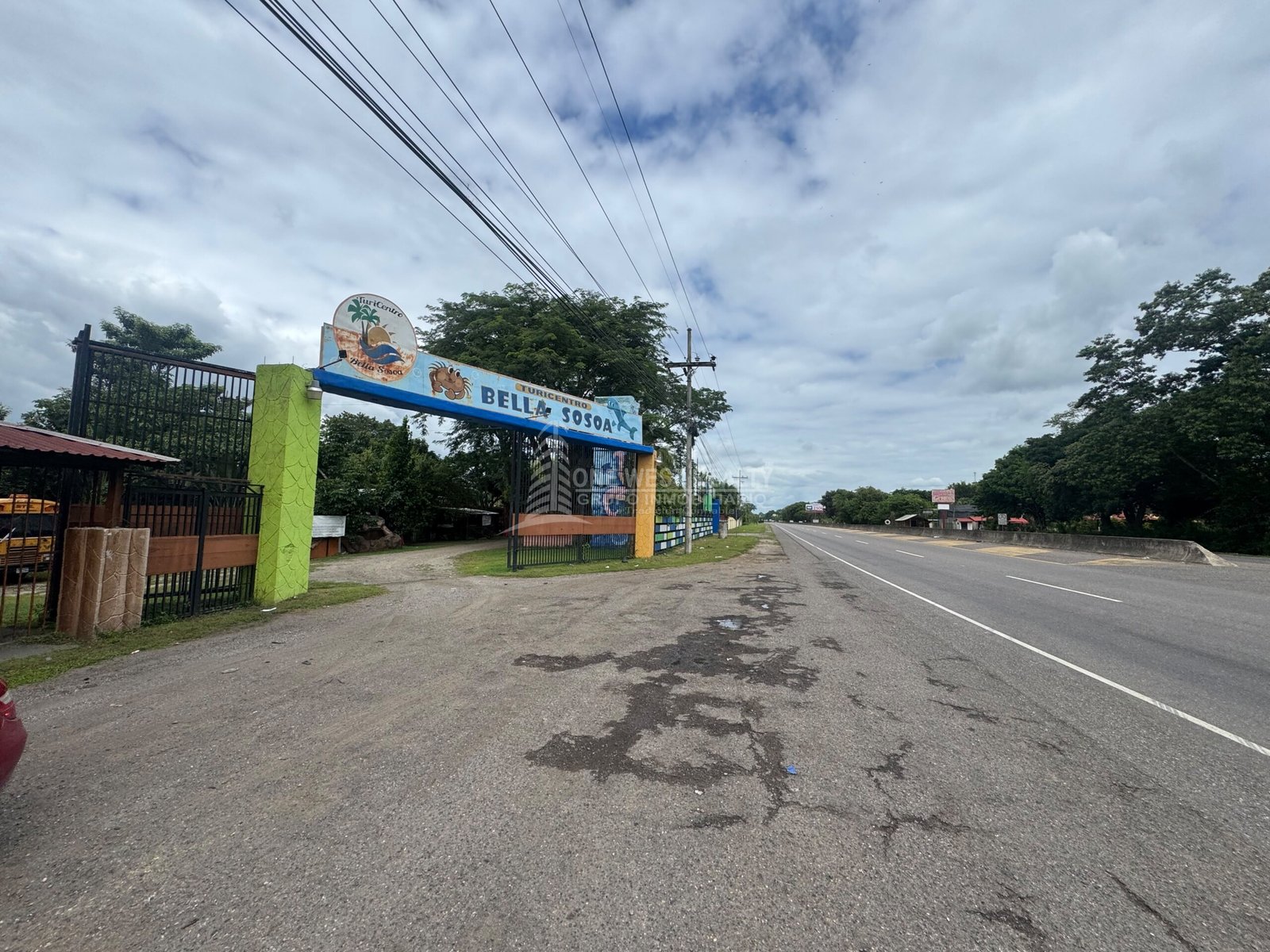 Turicentro Bella Sosoa en Venta en Santa Cruz de Yojoa, Cortés