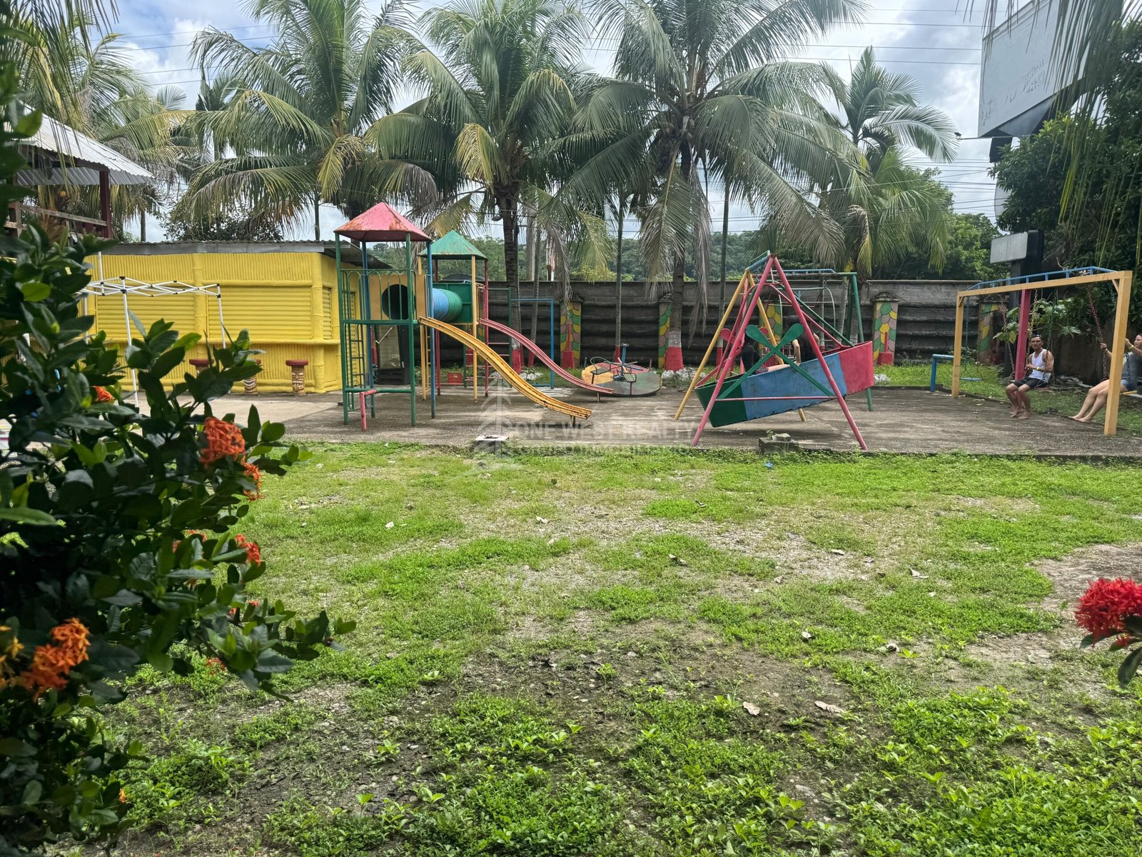 Turicentro Bella Sosoa en Venta en Santa Cruz de Yojoa, Cortés